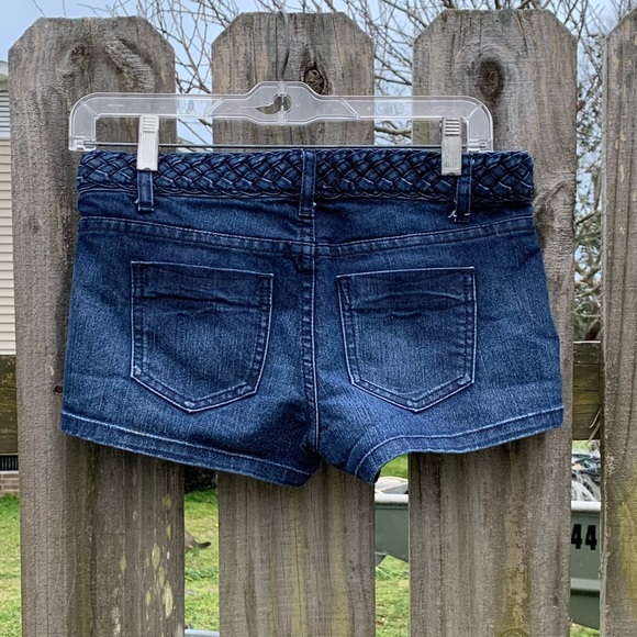 Forever 21 Denim Shorts Size 25 - Picture 3 of 6